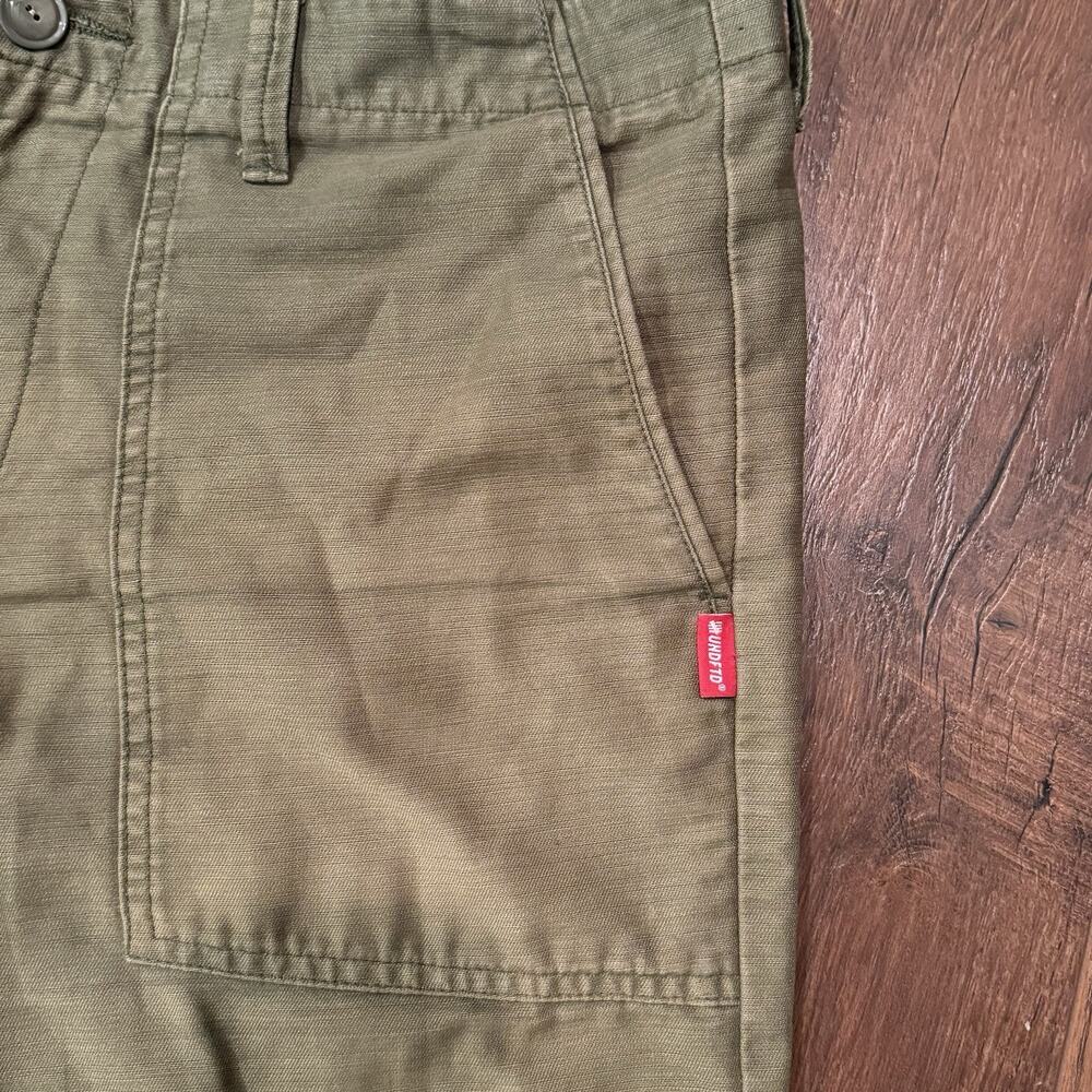 Vintage Undefeated Pants Army Military Chino Green Pants Crazy Fade Size 32 - Picture 3 of 10
